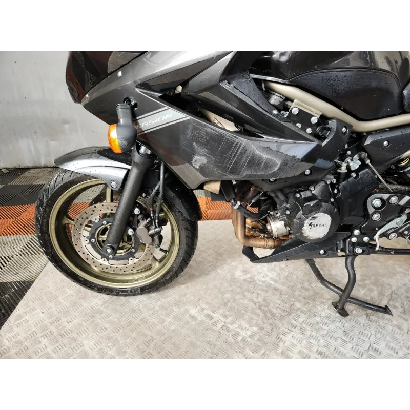 YAMAHA XJ6 600 DIVERSION
