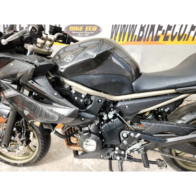 YAMAHA XJ6 600 DIVERSION