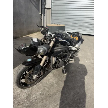 TRIUMPH SPEED TRIPLE 1050