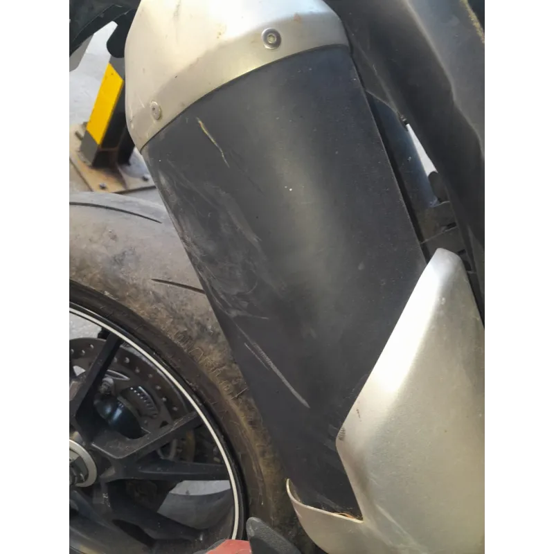 TRIUMPH SPEED TRIPLE 1050