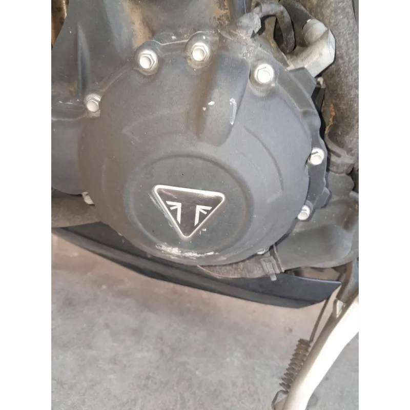 TRIUMPH SPEED TRIPLE 1050