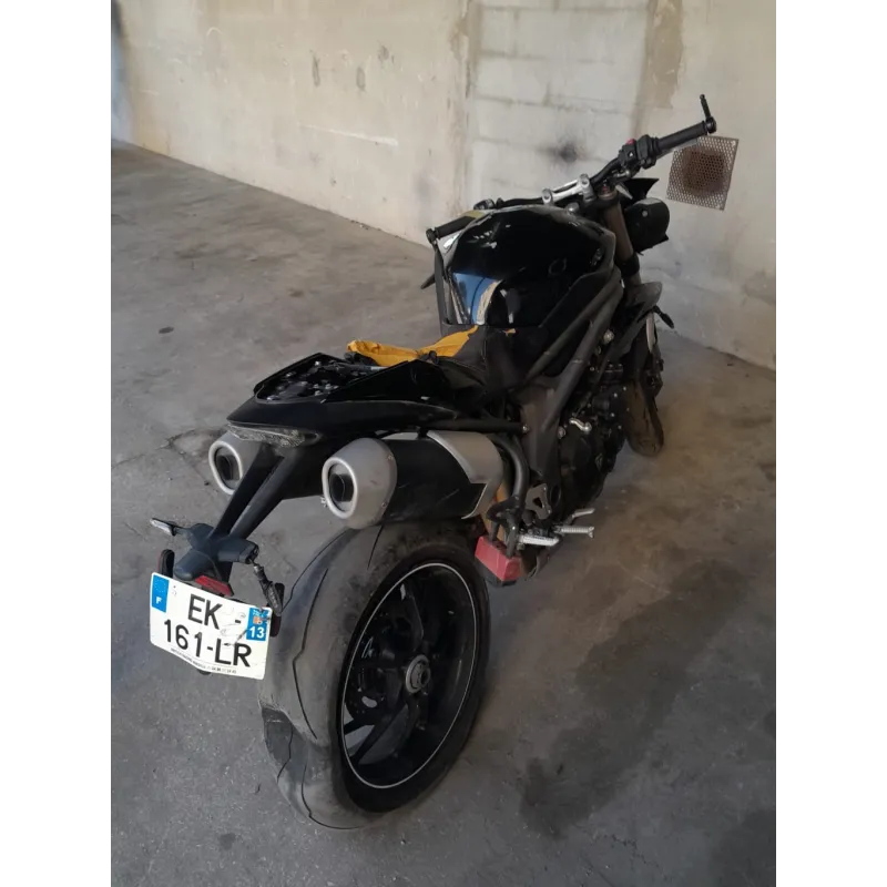 TRIUMPH SPEED TRIPLE 1050