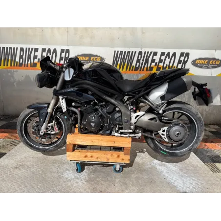 TRIUMPH SPEED TRIPLE 1050