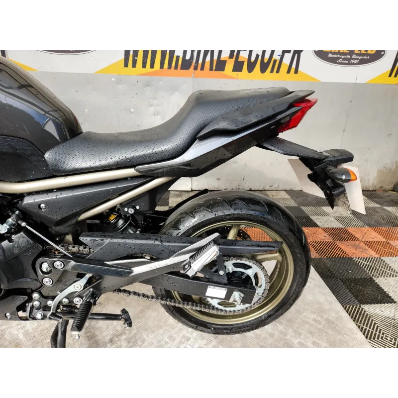 YAMAHA XJ6 600 DIVERSION