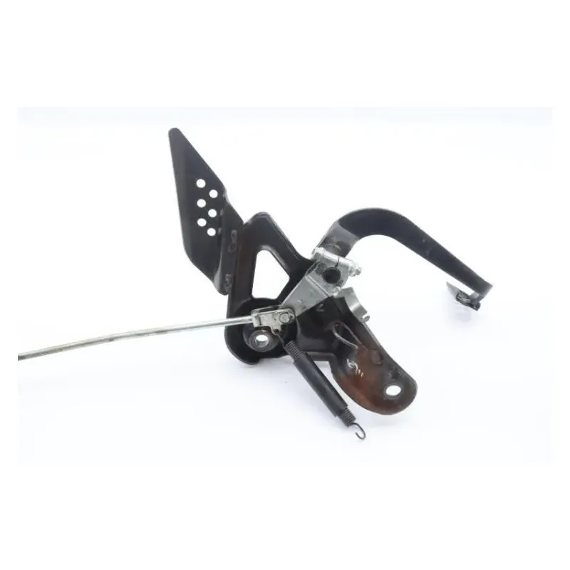 Platine avant droite HONDA CBF 125 2009 - 2014