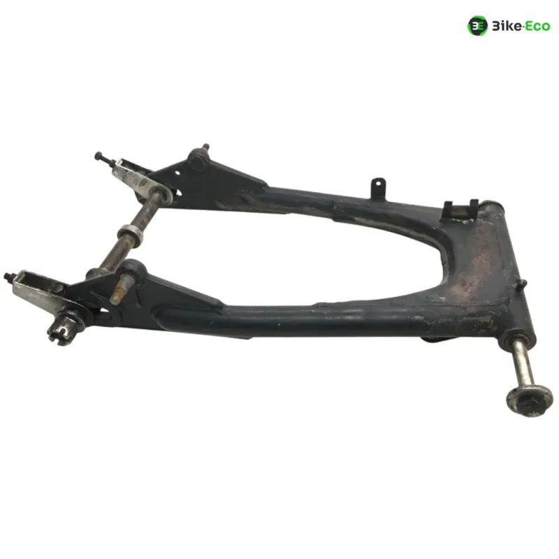 Bras oscillant SUZUKI GT 750 1973-1974