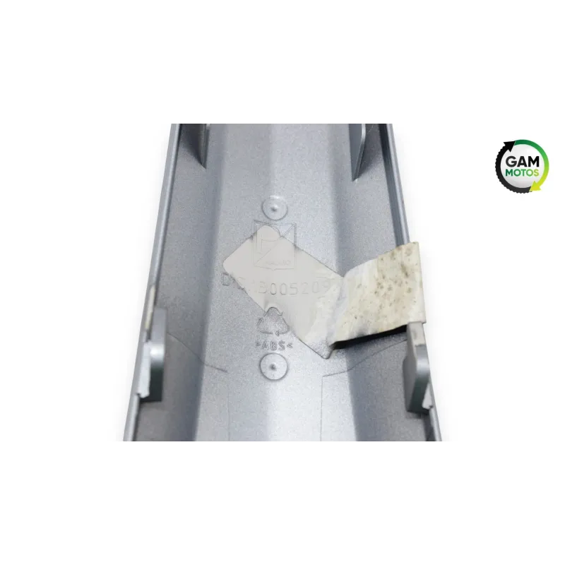 Cache carenage v avant PIAGGIO VESPA PRIMAVERA 50 2020 - 2023