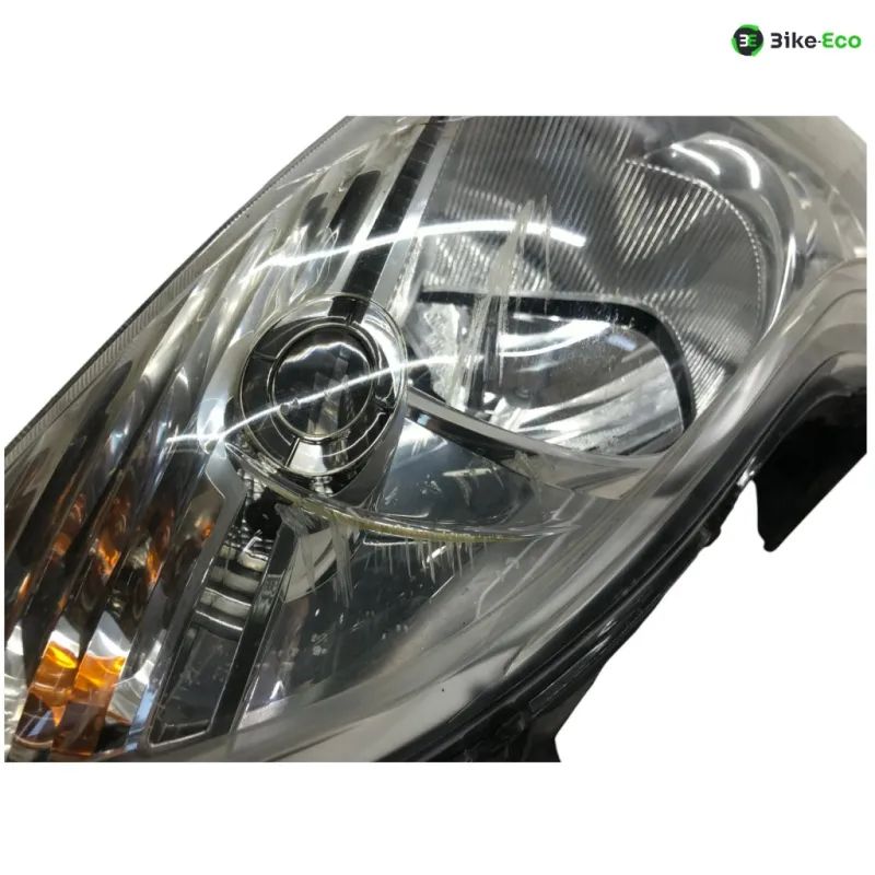 Optique (feux)(phare) HONDA FES 125 2007-2013 S-WING