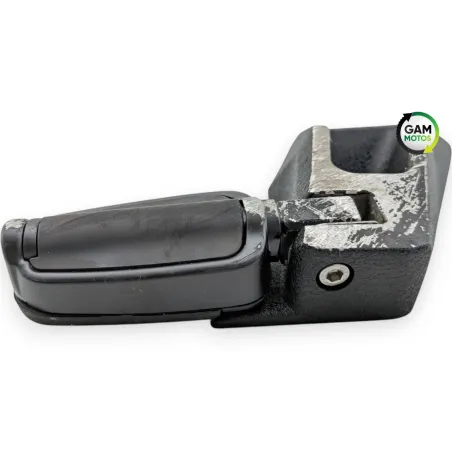 Repose pieds arriere droit BENDA LFC 700 2023 - 2025