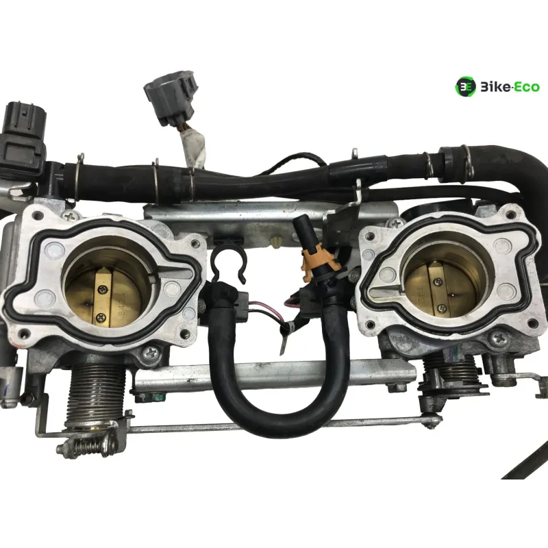 Rampe d'injection HONDA XL 1000 V 2007-2011 VARADERO