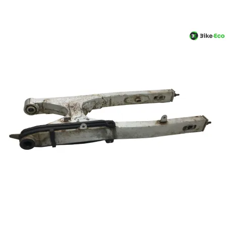Bras oscillant HONDA MVX 250 F 1983-1984