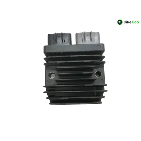 Regulateur charge batterie YAMAHA MT07 700 2023-2024