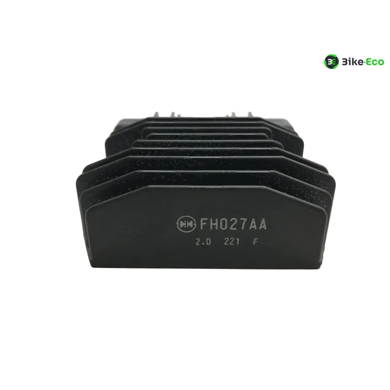 Regulateur charge batterie YAMAHA MT07 700 2023-2024