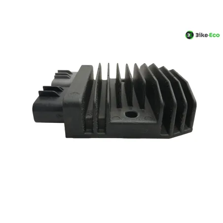 Regulateur charge batterie YAMAHA MT07 700 2023-2024