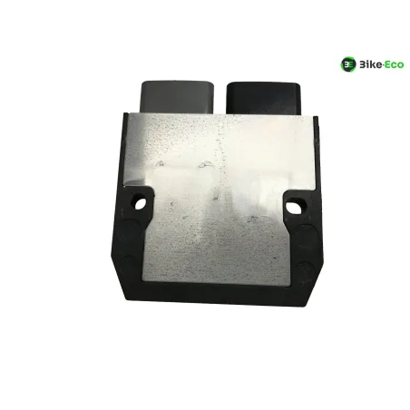 Regulateur charge batterie YAMAHA MT07 700 2023-2024