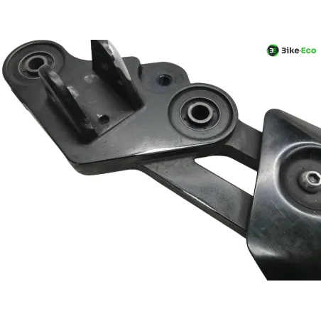 Platine avant gauche YAMAHA MT07 700 2023-2024