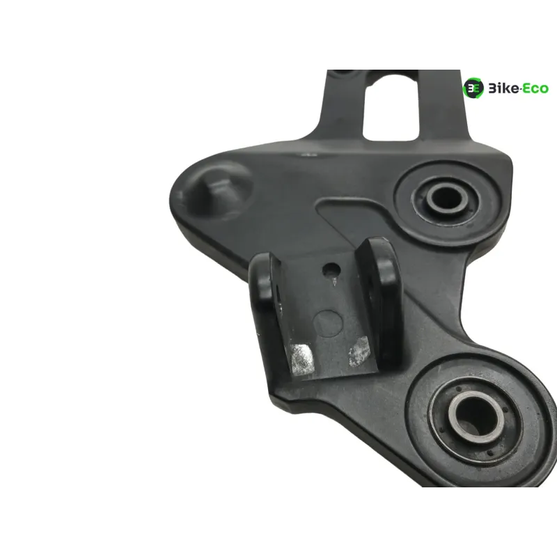 Platine avant droite YAMAHA MT07 700 2023-2024