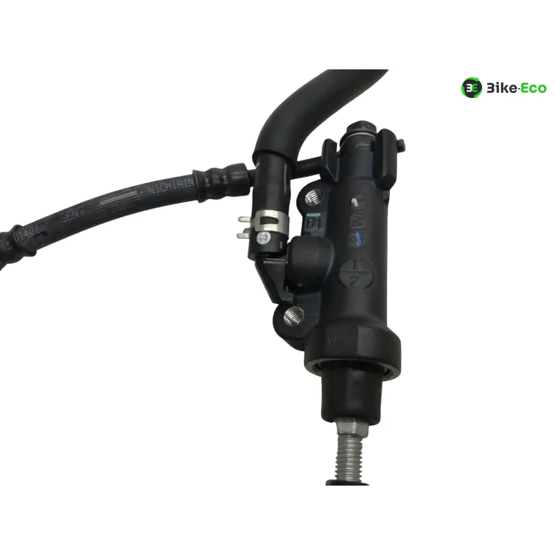 Maitre cylindre frein arriere YAMAHA MT07 700 2023-2024