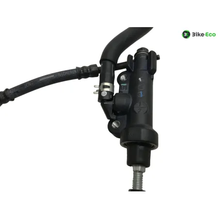 Maitre cylindre frein arriere YAMAHA MT07 700 2023-2024