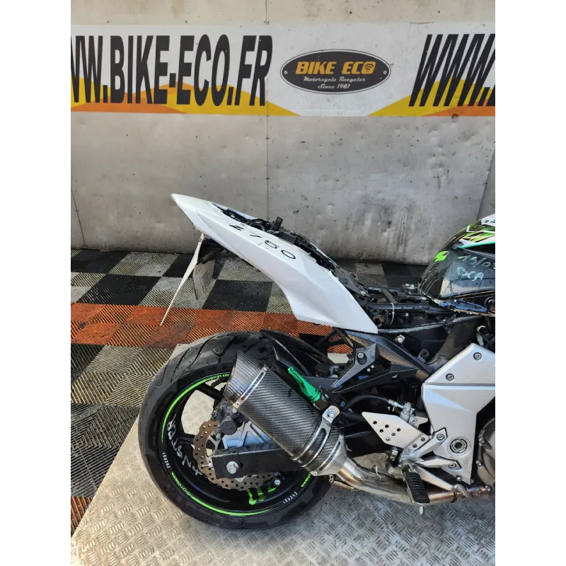 KAWASAKI Z 750