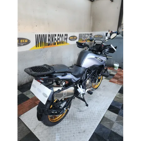 QJ MOTOR SRT 700 SX TOURING