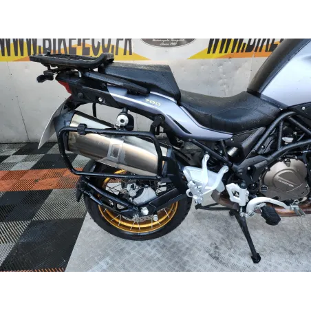 QJ MOTOR SRT 700 SX TOURING