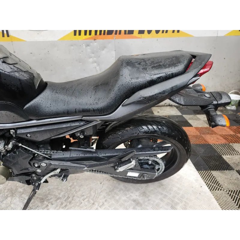 YAMAHA XJ6 600 NC