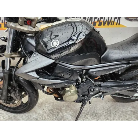 YAMAHA XJ6 600 NC