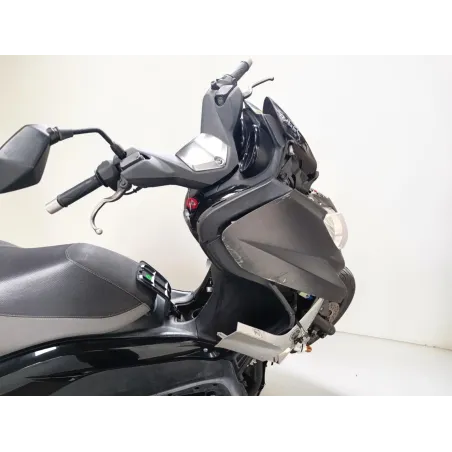 YAMAHA X MAX 125