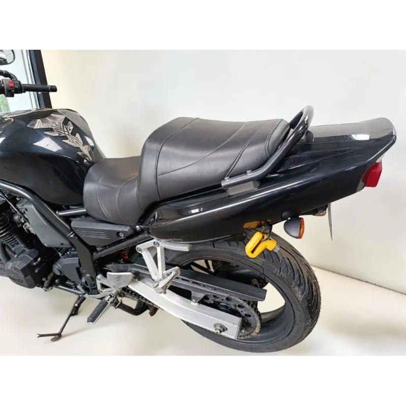 YAMAHA FAZER 600