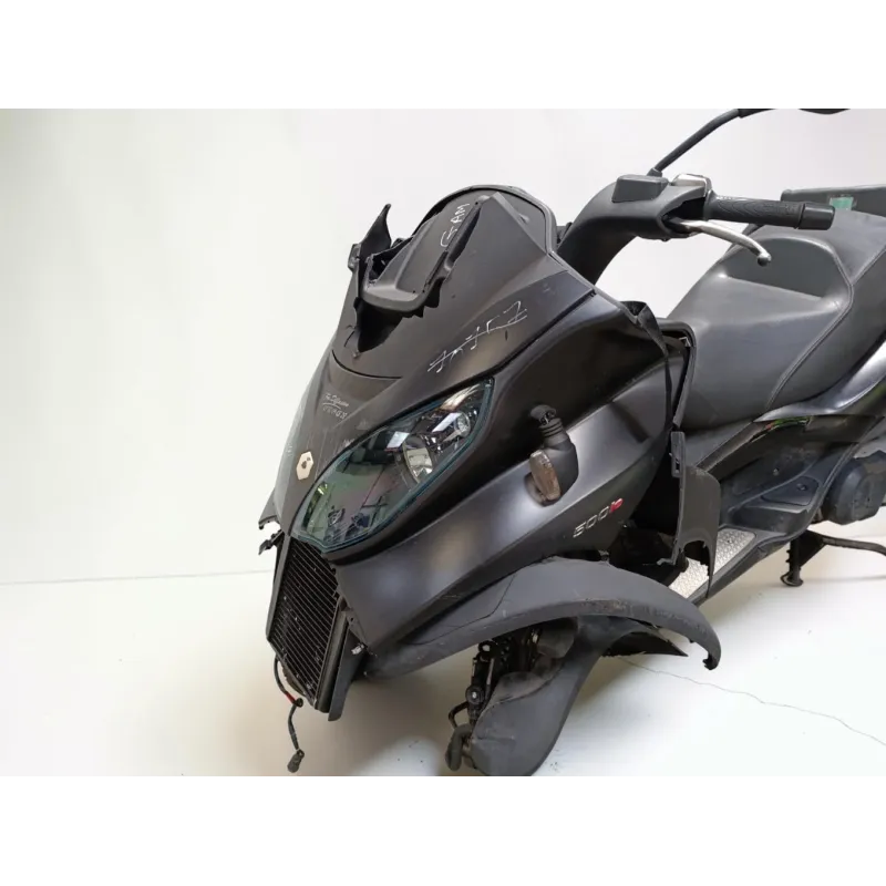 PIAGGIO MP3 500