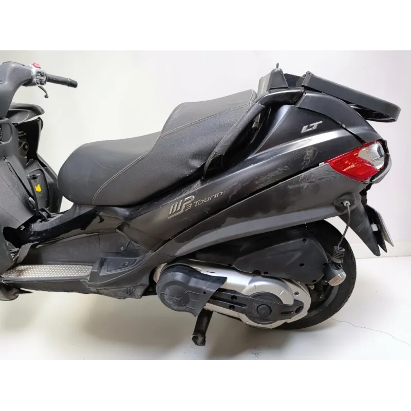PIAGGIO MP3 500