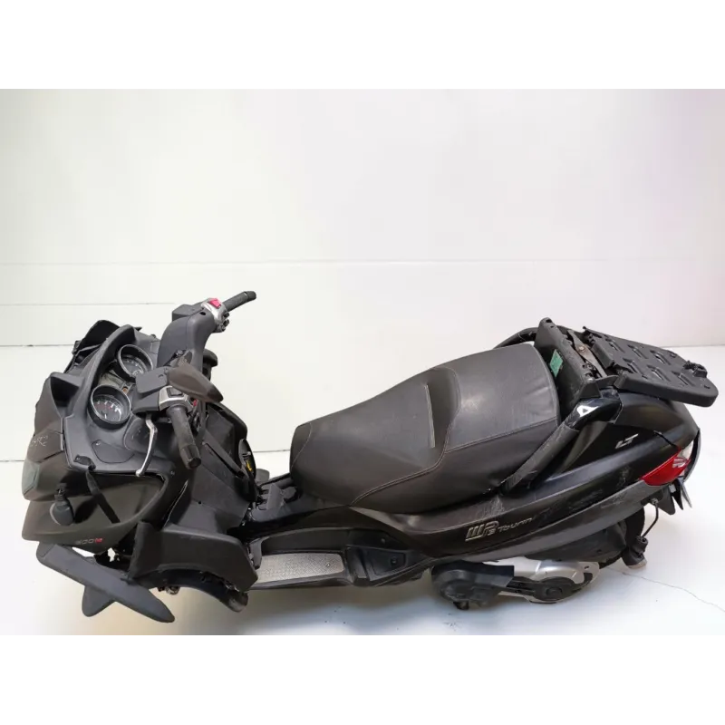 PIAGGIO MP3 500