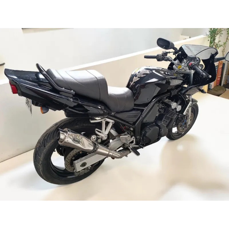 YAMAHA FAZER 600
