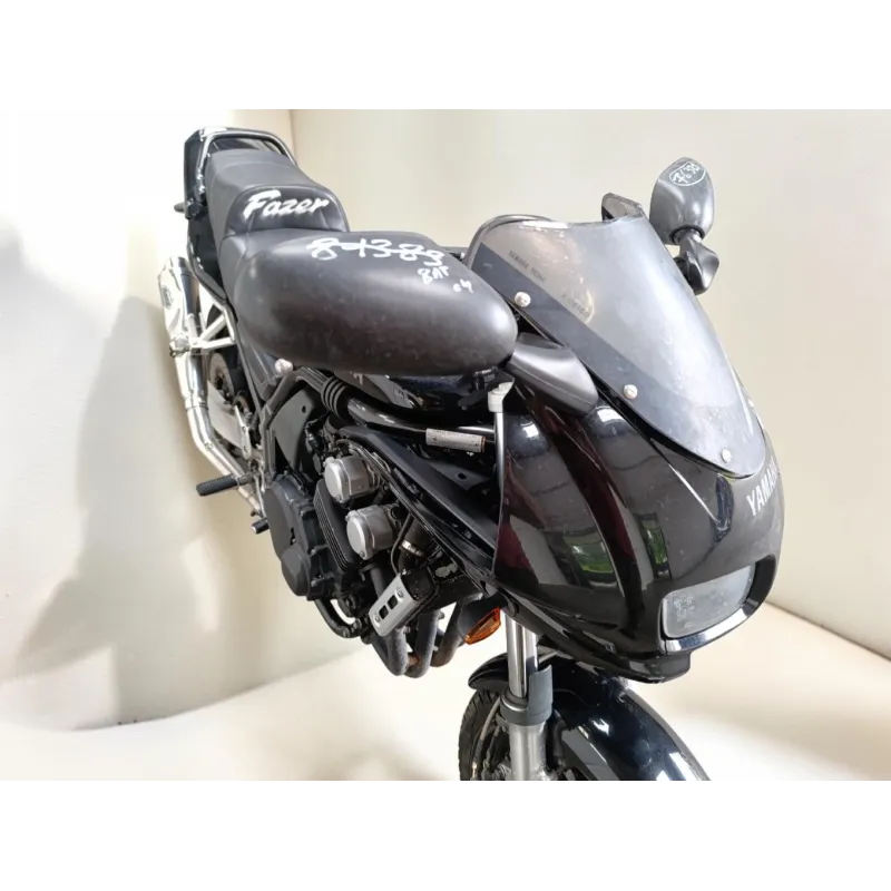 YAMAHA FAZER 600