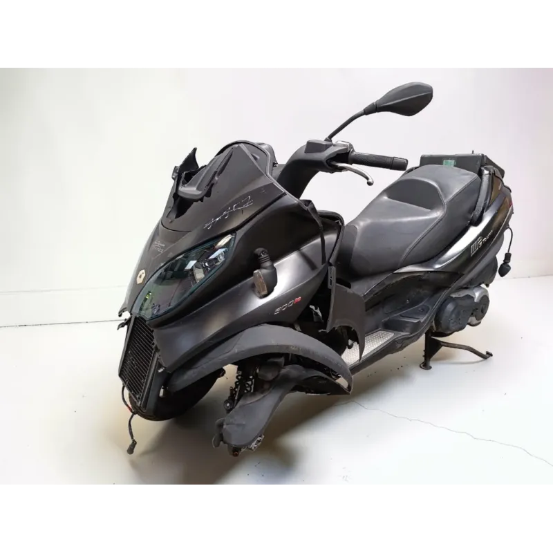 PIAGGIO MP3 500