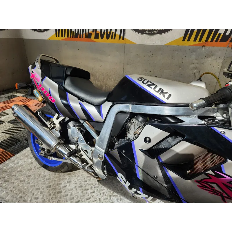 SUZUKI GSX-R 1100