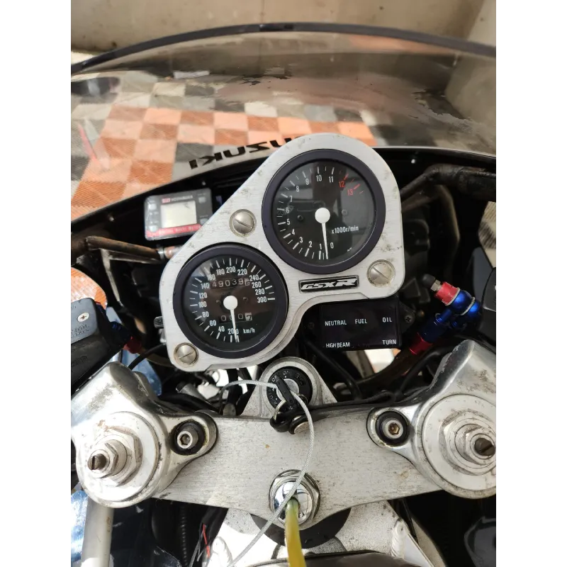 SUZUKI GSX-R 1100