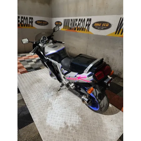SUZUKI GSX-R 1100