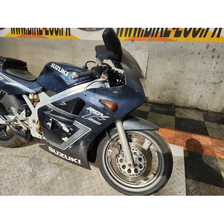 SUZUKI RGV 250