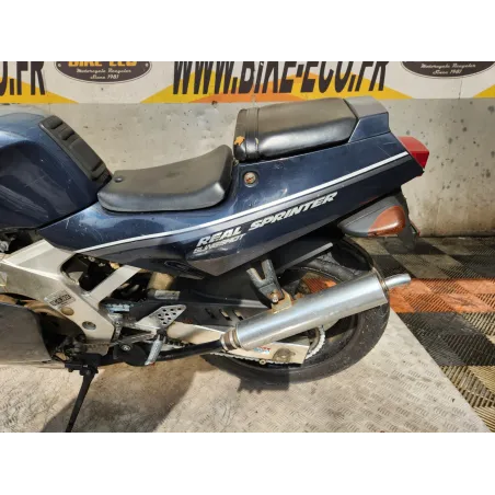 SUZUKI RGV 250