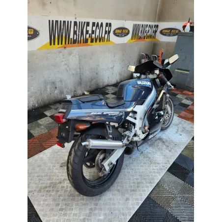SUZUKI RGV 250