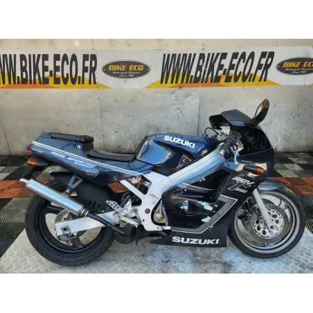 SUZUKI RGV 250