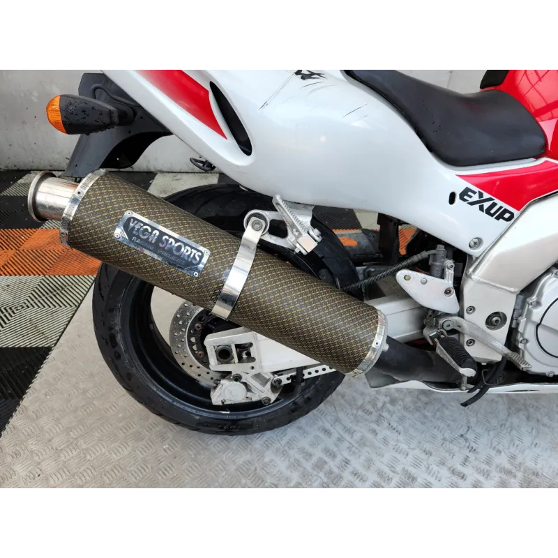 YAMAHA YZF 1000 THUNDERACE