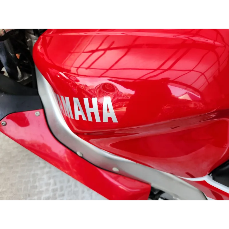 YAMAHA YZF 1000 THUNDERACE