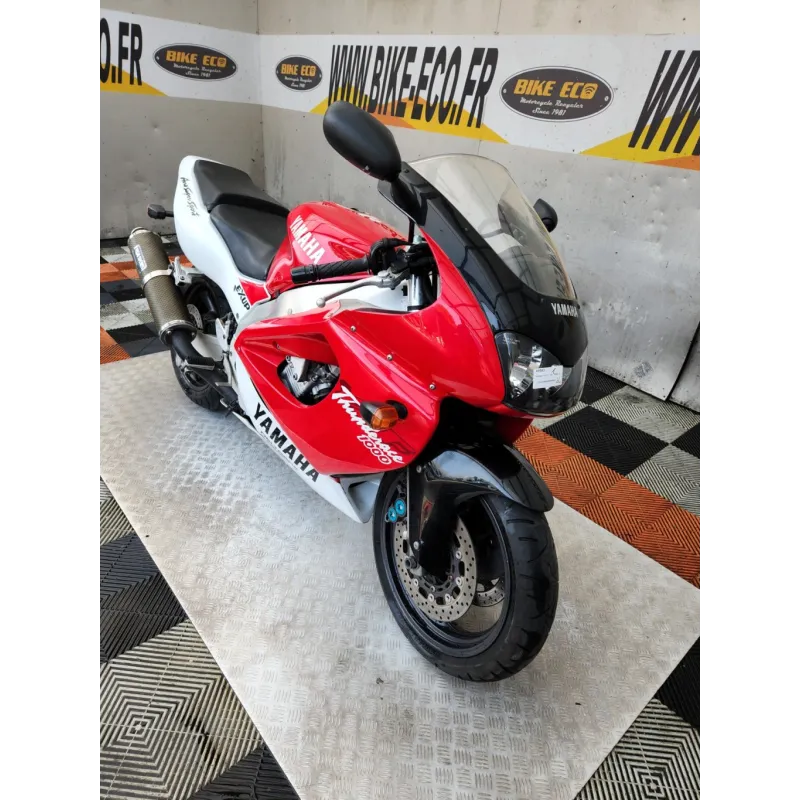 YAMAHA YZF 1000 THUNDERACE