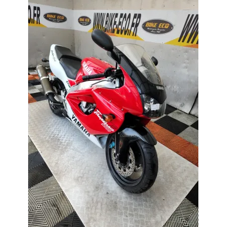 YAMAHA YZF 1000 THUNDERACE