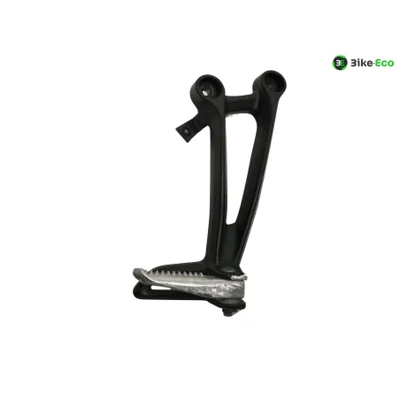 Platine et repose pieds arriere droit YAMAHA MT07 700 2023-2024
