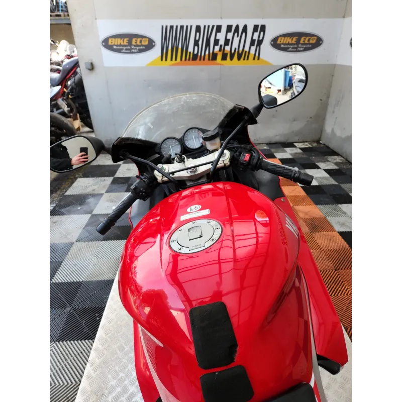 YAMAHA YZF 1000 THUNDERACE