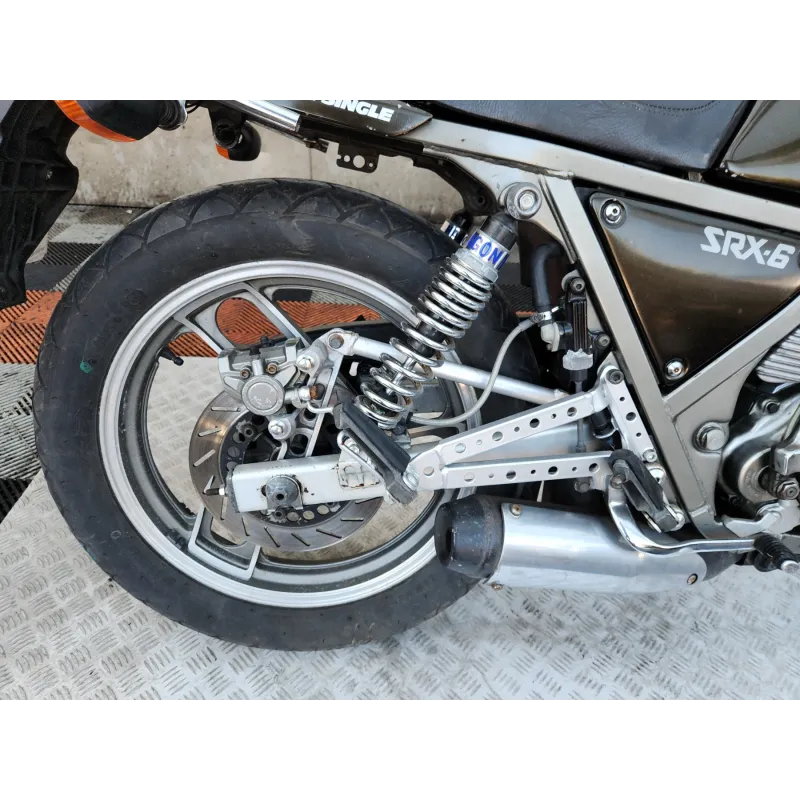 YAMAHA SRX 600